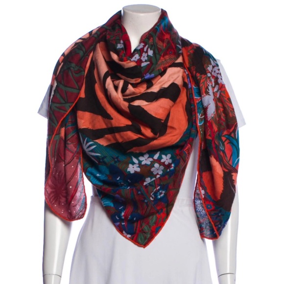 Hermes Silk & Cashmere “Tiger Tyger” Scarf - Picture 3 of 5